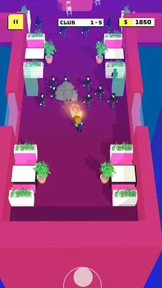 Nightclub Warfare: Roblominer (Найтклаб Варфер) [МОД Mega Pack] APK Android Screenshot 4